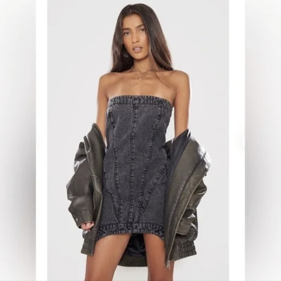 NWT PrettyLittleThing Seam Detail Asymmetric Denim Mini Dress-Washed Black - Picture 3 of 10